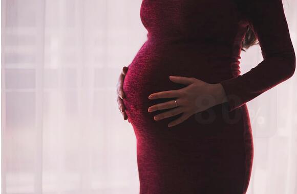 女性月经迟迟不来 如果是怀孕多久可以测出来?